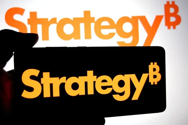 虧損 126 億美元也不怕！Strategy：比特幣跌到「這價位」、橫盤 5 年才算危機