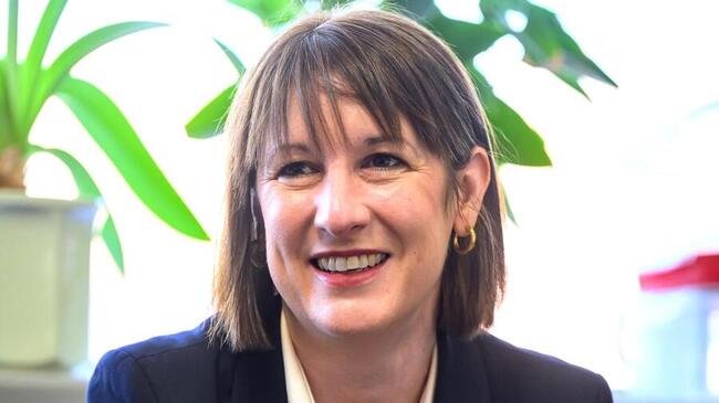 Великобритания назначает HSBC для пилотного проекта облигаций на блокчейне