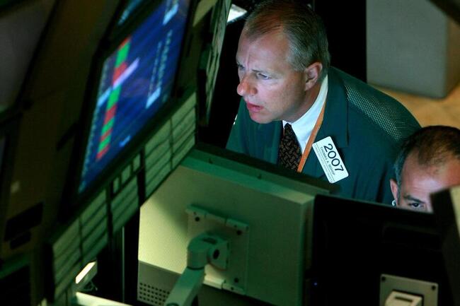 Blue Owl likidite krizi, yatırımcıları 2008 tarzı bir kriz için hazırlıklı olmaya zorluyor — bu durum bitcoin'in bir sonraki boğa koşusunu tetikleyebilir