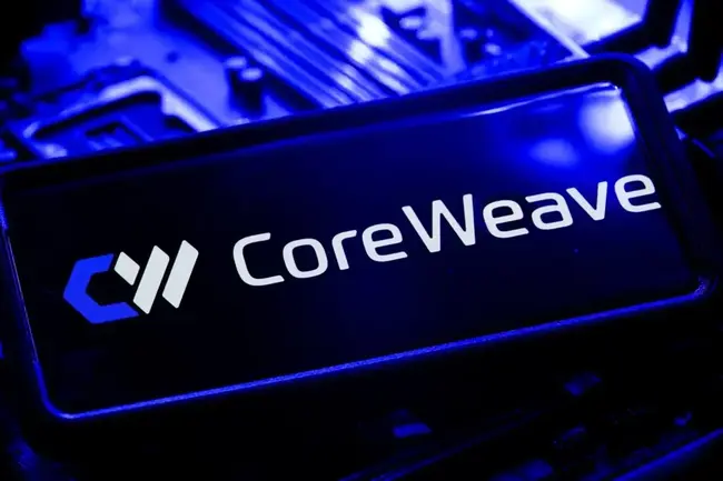 Oppenheimer sets $140 target for CoreWeave (CRWV) stock with Outperform rating, citing AI infrastructure demand despite Q4 miss and legal challenges. The post Oppenheimer Issues Bullish Call on CoreWeave (CRWV) Stock With $140 Price Target appeared first on Blockonomi.