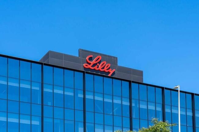 Eli Lilly (LLY) stock holds Morgan Stanley's $1,313 target as Mounjaro and Zepbound prescriptions rise week-over-week, maintaining 60% GLP-1 market share. The post Eli Lilly (LLY) Stock: Morgan Stanley Holds Bullish Stance as Weight-Loss Drug Demand Surges appeared first on Blockonomi.