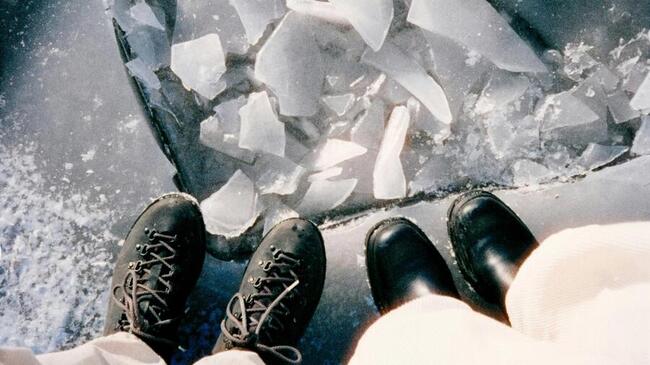 La stablecoin Resolv crolla del 70% mentre un attaccante estrae 25 milioni di dollari in ETH