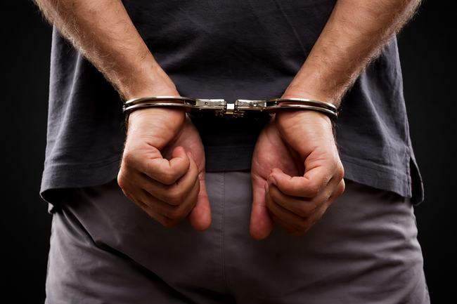 Таксист-криптоінвестор виявився шахраєм: він 4 роки переводив "ковідні" гроші у біткоїн, а довідки датував 31-м лютого