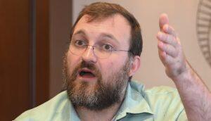 Cardano-Gründer teilt gegen Ripple aus – ADA-Kurs lauert