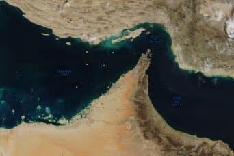 IMO plans evacuation for ships stuck in Persian Gulf amid Hormuz tensions