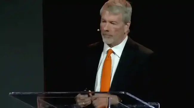 Mieli być najwięksi, a zostali w tyle – Strategy nokautuje fundusz BlackRock!