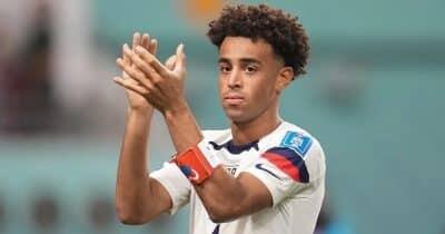 Tyler Adams yellow card highlights how World Cup disciplinary rules shape crypto prediction markets