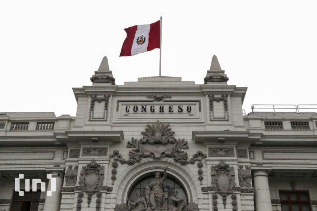 ¿Ley Bitcoin en Perú? Legisladores buscan seguir los pasos de El Salvador