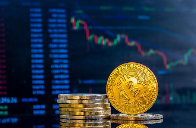 Bitcoin pode cair para US$ 20 mil, aponta analista