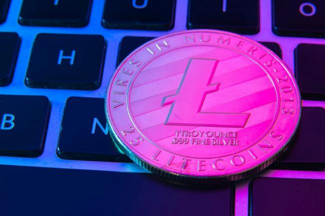 Jakich wiadomości ze świata kryptowalut możemy się spodziewać? Notowania: Ethereum i Bitcoina} Świeże wiadomości z rynku kryptowalut! Sprawdzamy co z Bitcoinem i Ethereum