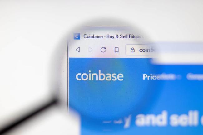 Coinbase ahora tiene tanto Bitcoin como Satoshi Nakamoto, revela Arkham