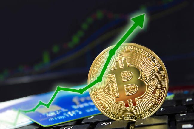 นักวิเคราะห์ชี้ 6 เหตุผลที่ Bitcoin ETF ได้รับการอนุมัติ และทำให้ราคา Bitcoin พุ่งไปแตะ 200,000 ได้