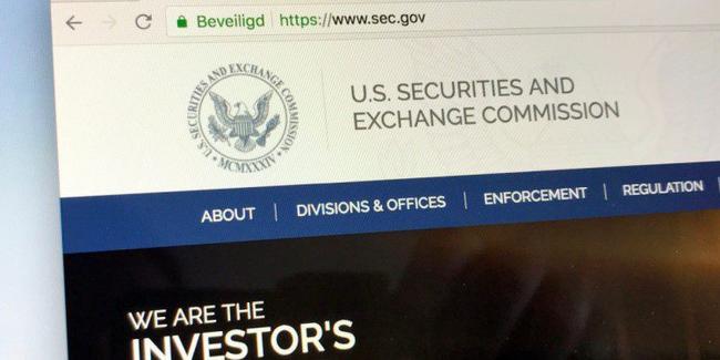 Dos solicitudes de fondos cotizados de bitcoins retrasados por la SEC