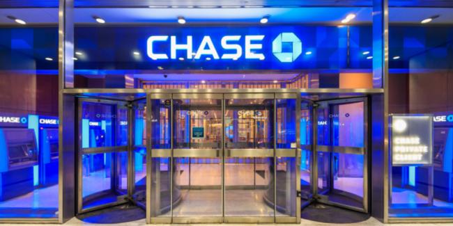 La rama británica del banco JPMorgan Chase prohíbe las criptomonedas