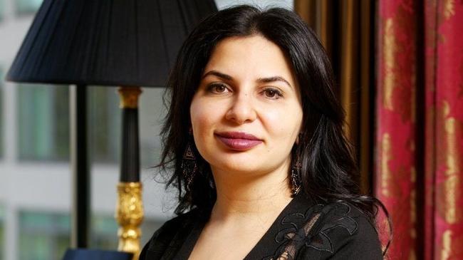 Londoni ügyvédek perelik be a OneCoin kriptokirálynőjét