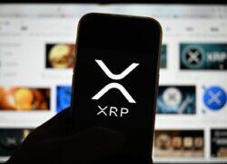 XRP Ranks Above Solana in Grayscale’s Bitcoin-Free Model