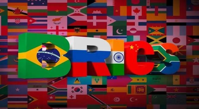 BRICS: Nga kêu gọi phát triển tiền tệ thương mại kỹ thuật số