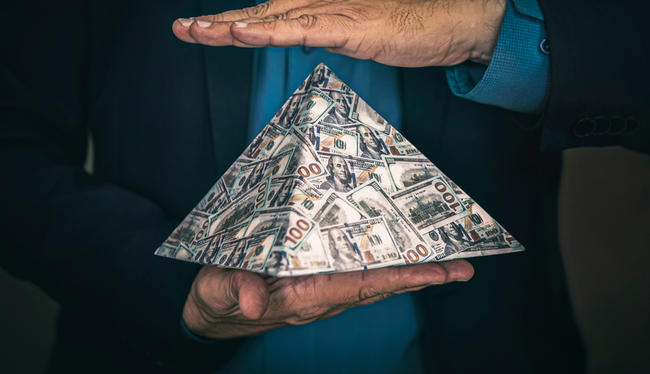 Pirâmides com criptomoedas movimentaram R$ 100 bilhões, aponta TV Globo