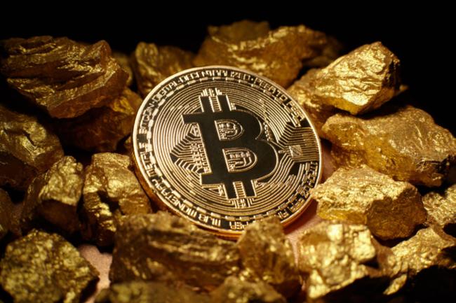 Macro-investeerder Luke Gromen voorspelt bullmarkt voor Bitcoin en goud