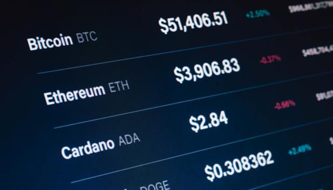 El fundador de Cardano ataca a Bitcoin y a la SEC por parcialidad