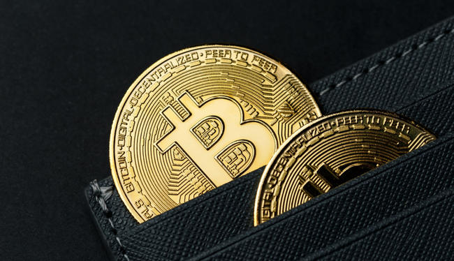 R$ 6,8 bilhões em Bitcoin foram sacados de corretoras em novembro, aponta Glassnode