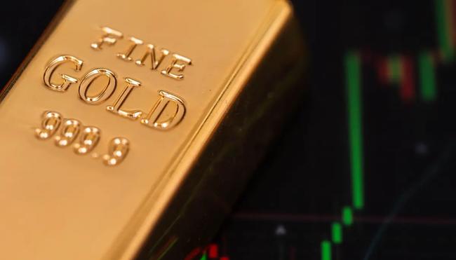 El oro alcanza un valor récord tras las optimistas noticias económicas