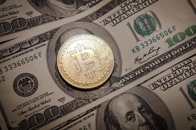 Amerikaanse dollar herstelt en Bitcoin overschrijdt de $42.000