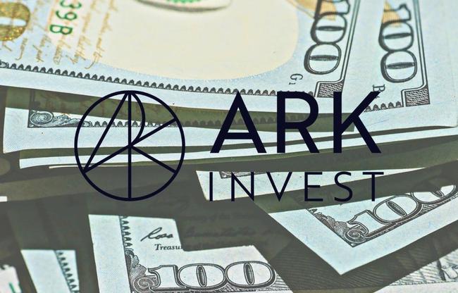 Ark continúa la racha de venta de acciones Coinbase, y también vende Grayscale