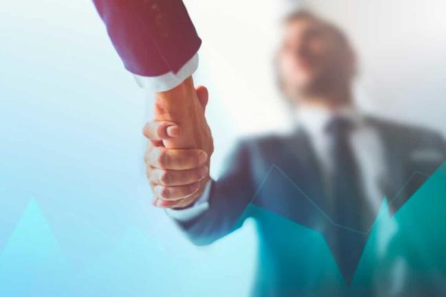 Partnership strategica tra Conio e l’exchange Coinbase per la rivoluzione degli asset digitali in Italia