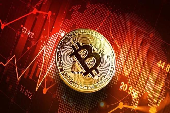 BTC, ETH e XRP: ecco perché il valore delle crypto è crollato nelle ultime ore