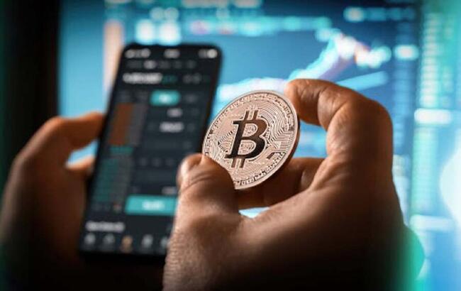 Bonanza Bitcoin: Penambang Memindahkan 700.000 BTC di Tengah Gebrakan ETF, Apakah Aksi Jual Akan Terjadi dengan Harga Turun ke US$30.000?