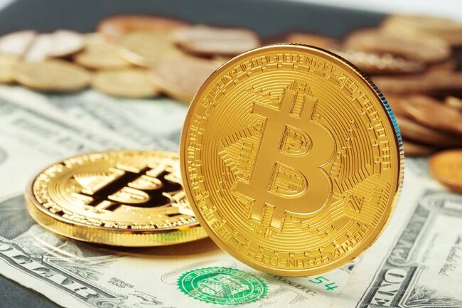 El bitcoin se dispara y sube hasta los 57.000 dólares por primera vez desde 2021