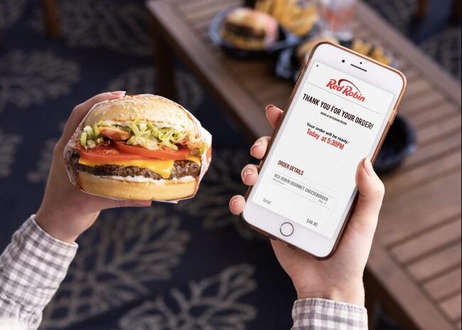 Does Red Robin Take Apple Pay