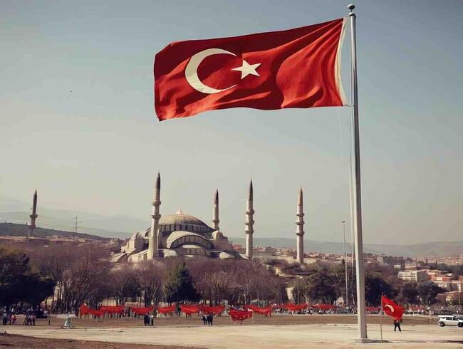 Meta tillkännager planer på att tillfälligt stänga av trådar i Turkiet