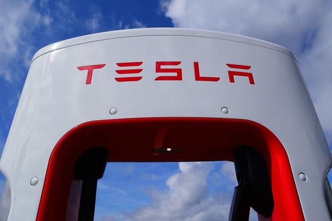 Tesla gaat personeelsbestand met 10% verkleinen