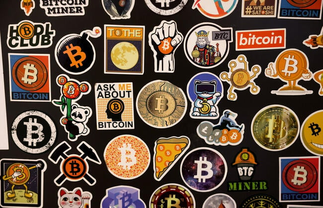 Bitcoin dominira tržištem kriptovaluta s udjelom većim od 55 posto