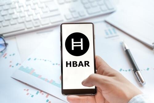 BlackRock tokenizes Money Market Fund on Hedera, HBAR soars
