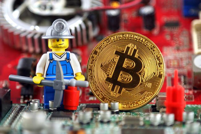 Bitcoin Miners Face Profit Squeeze as Hash Price Hits Lowest Level Since October 2023