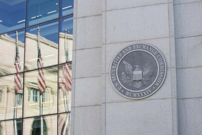 Bitcoin Options On Hold: SEC Delays Decision, Seeks Public Input