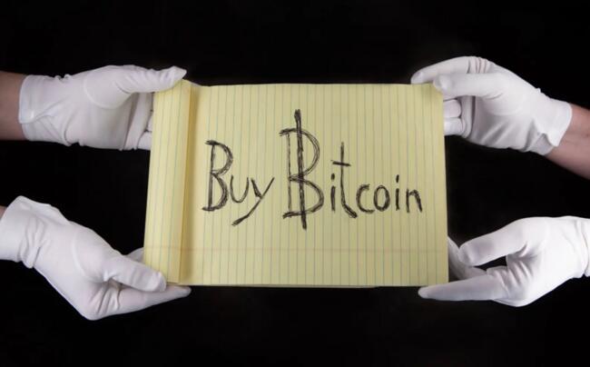 Elkelt az egyik leghíresebb Bitcoin felirat