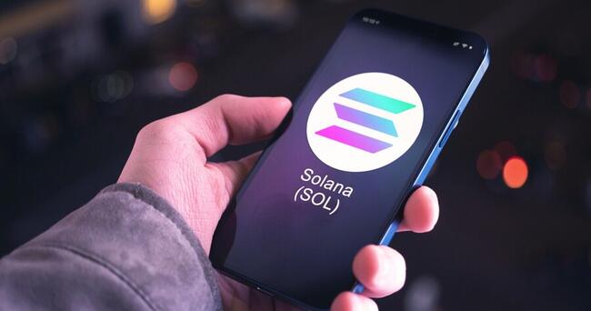 Người mua Solana Mobile liên tục nhận được airdrop memecoin