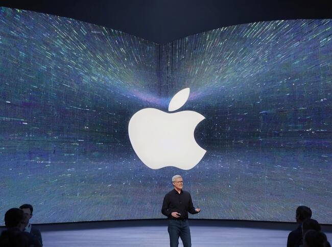 نهج Apple المُقاس في الذكاء الاصطناعي التوليدي وسط الاضطرابات التقنية 