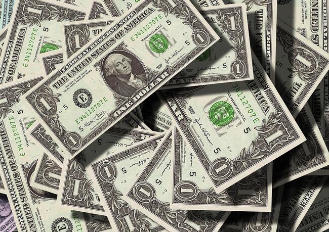 Max Keiser: Estados Unidos está matando al dólar