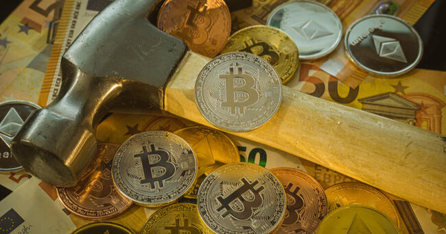 Ordinals & Runes Drive Bitcoin Mining Revenue After Halving