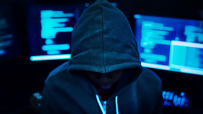 Hacker Devuelve Casi 70 Millones de Dólares en Cripto