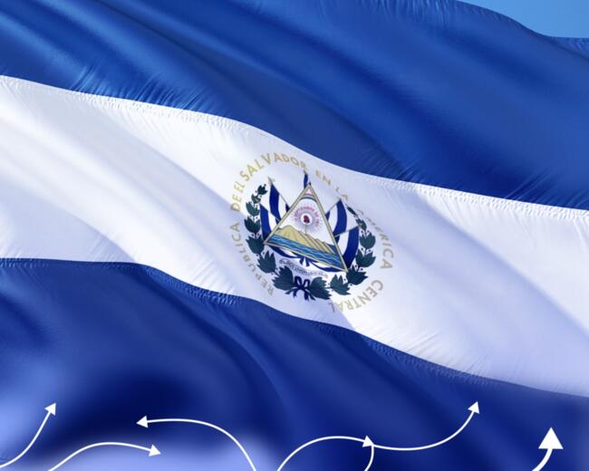 Сальвадор добув за три роки майже 474 BTC