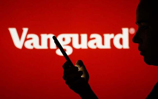 Vanguard Welcomes Former BlackRock Exec as CEO but There’s Catch