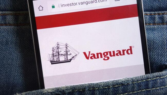 Vanguard sigue sin ETF de Bitcoin a pesar de su CEO pro-crypto