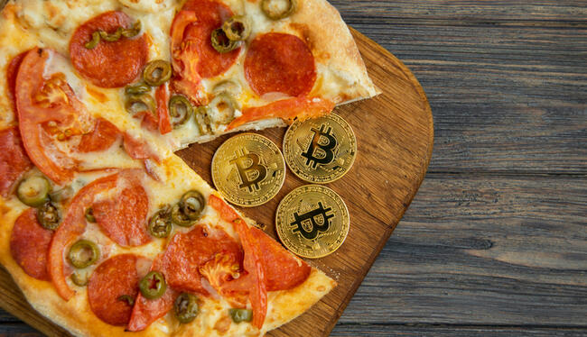 MB e Rappi se unem para celebrar data histórica para Bitcoin com entrega de pizzas a clientes da exchange