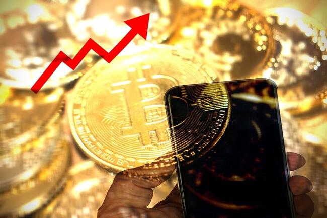 Bitcoin Kurs auf höchstem Stand seit April: Rekord im Anflug?